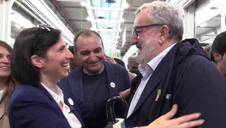 Schlein e il sindaco Lo Russo: "Non serve modificare governance del Salone". Poi l'incontro con Emiliano