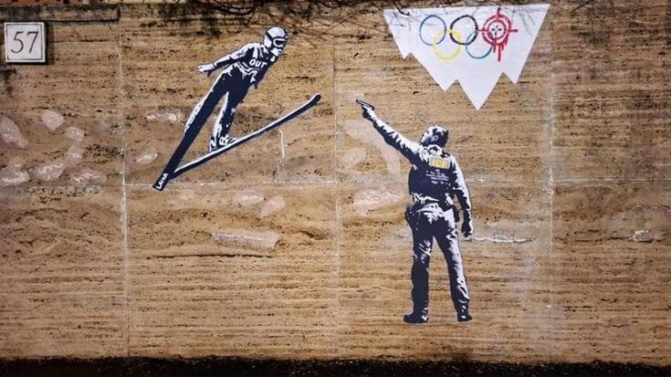 “Ice out!”. La street artist Laika contro gli agenti di Trump alle Olimpiadi invernali