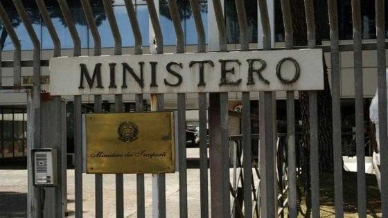 Non è il governo del cambiamento per i "Gabinettisti". Da Cavour a Conte, tante conferme ai vertici dei ministeri