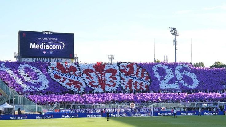 Fiorentina, la festa nonostante la sconfitta. Dai fischi agli applausi per gli ex viola