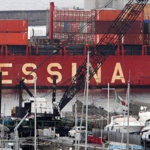 Shipping in crisi a Genova, cassa integrazione nel gruppo Messina