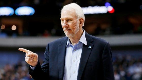 Coronavirus, Nba: coach Popovich ora "allena" anche chi aiuta i poveri