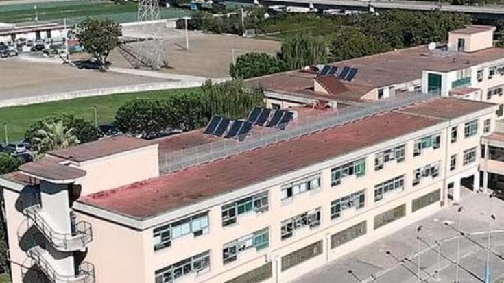“Io, docente chiamata infame e colpita con un pugno: il sistema scuola è al collasso”