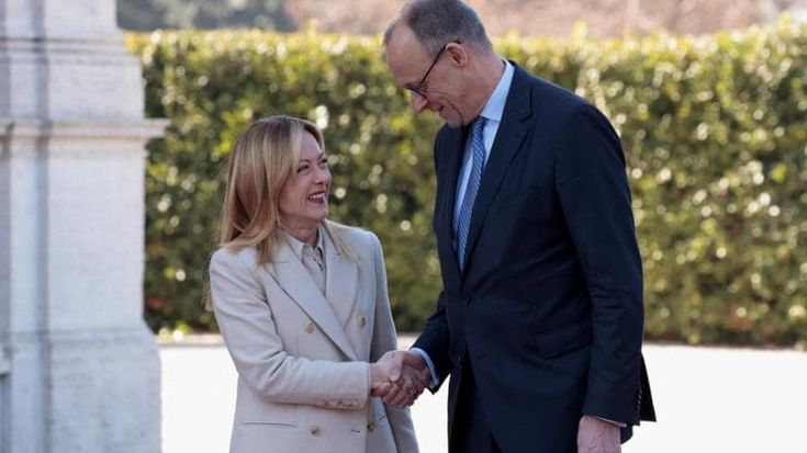 Asse con Merz su industria e difesa: le prossime mosse di Meloni per incunearsi tra Parigi e Berlino