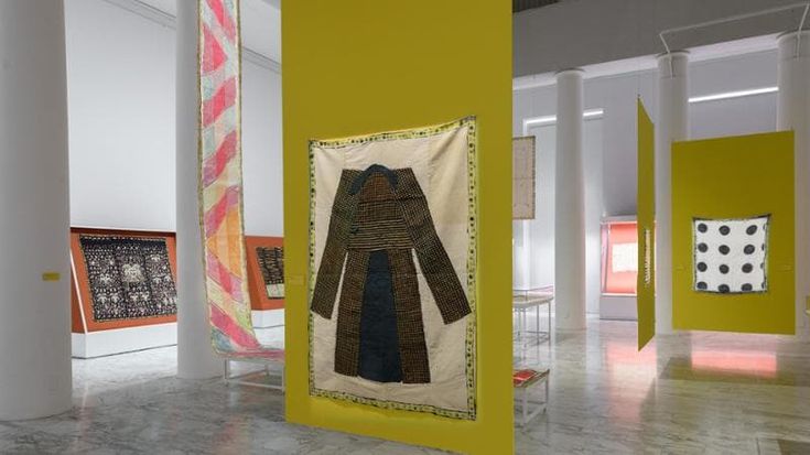 Intrecci tessili di cultura e arte in mostra a Roma