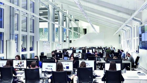 Lavoro, il progetto Yoox: 600 assunzioni e maxi-investimento da 200 milioni a Bologna