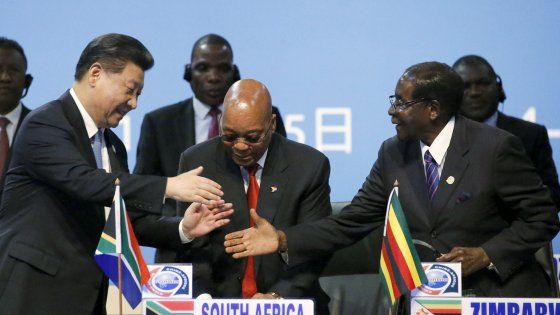 La lunga mano di Pechino sull'Africa: Xi promette 60 mld di investimenti per lo sviluppo