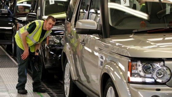 Auto, rallentano le vendite a marzo in Europa. Frenata per Fca: -8%