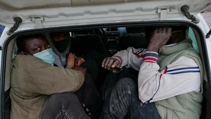 In Italia per un impiego, si ritrovano schiavi in Calabria: dietro c’era la ‘ndrangheta. 20 arresti