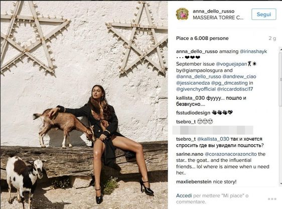 Puglia, glamour in masseria: Irina Shayk posa per Vogue