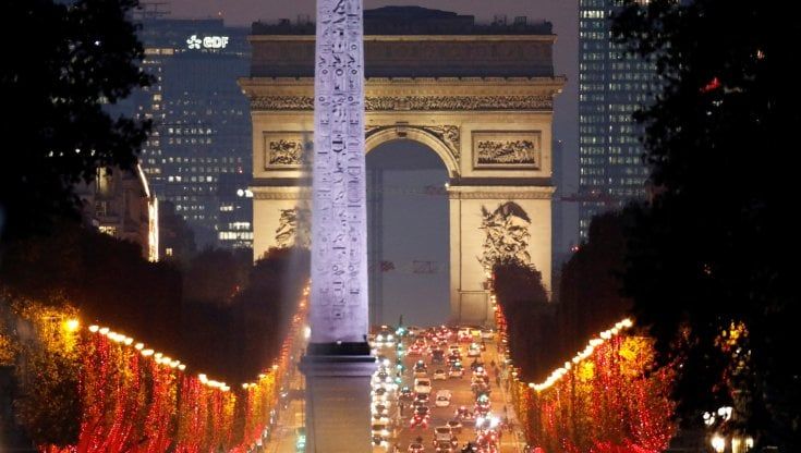 Covid, il "mistero" di Parigi: così la Ville Lumière sta reggendo alla seconda ondata