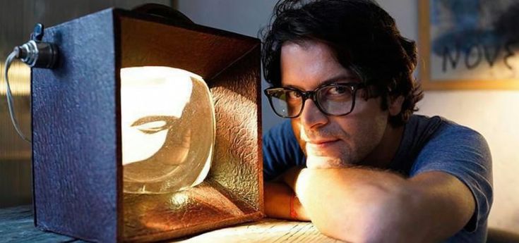 Samuele Bersani: "Così ho convinto Guccini a cantare con me 'Le storie che non conosci'"