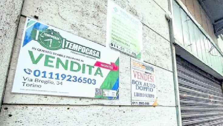 Strade vuote, l’impegno del Comune: “Studiamo sgravi fiscali per i negozi in crisi”