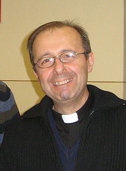 Enrico Solmi: "Educare &egrave; compito soprattutto dei genitori"