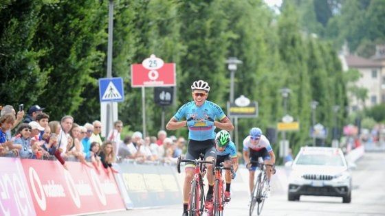 Giro d’Italia U23: sprint Munoz ad Asiago. Osorio di nuovo in maglia rosa