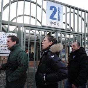 Torino: il consigliere operaio nel board divide le tute blu di Mirafiori: "Bene", "Io alle favole non ci credo"