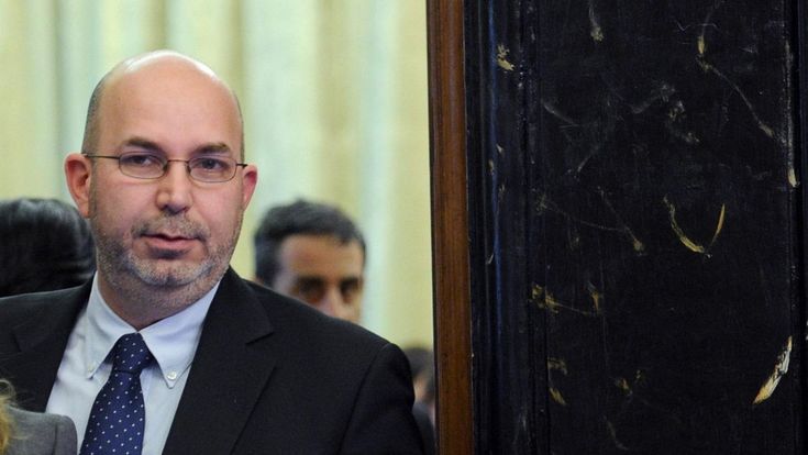 Crimi: “Non siamo più dei marziani, il governo ci spetta”