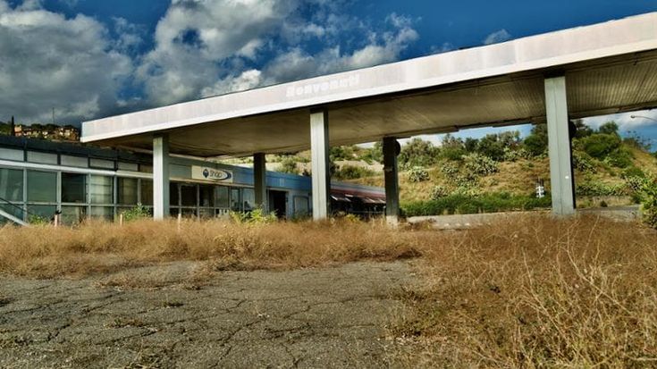Si fa il Ponte di Messina, ma la Sicilia non ha strade