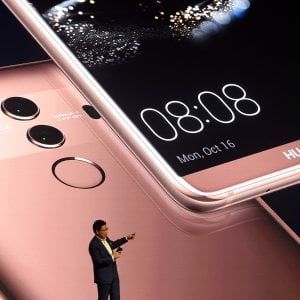 Il sorpasso di Huawei su Apple sarà il simbolo della "nuova era"