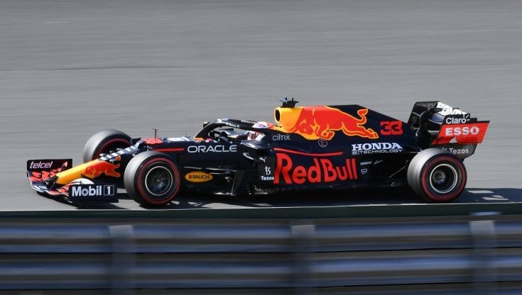 F1, Gp Olanda: Verstappen domina le libere 3, a muro la Ferrari di Sainz
