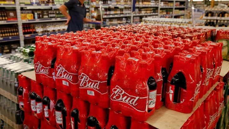 Birra, addio amaro alla Russia: Heineken cede le attività alla turca Efes, paga un conto da 1 miliardo