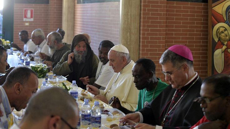 Francesco a Palermo, al pranzo nella missione esclusi gli immigrati irregolari