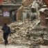Nepal, il colpo di grazia: neanche una casa in piedi e il monsone minaccia 