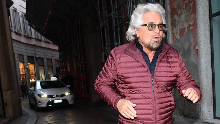 Grillo: “L’epoca dei vaffa è finita ma non comincerà quella degli inciuci”