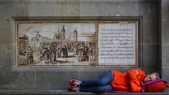 Barcellona, il tracollo dell'arte: teatri e cinema vuoti, mostre deserte