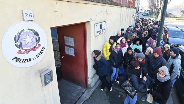 Rinnovo dei passaporti, a Torino uffici aperti a tutti tre giorni a settimana