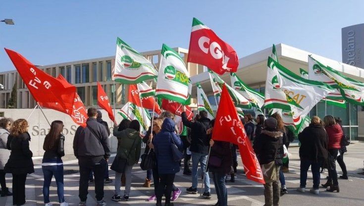 Gruppo Kos, i sindacati: "Così non va. L’Emilia Romagna non è un bancomat, la Regione intervenga"