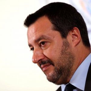 Torino, Salvini verso il processo per vilipendio: insultò i magistrati durante un congresso. Lui: "Non ho paura di niente e nessuno" 