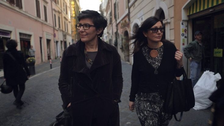 Strane straniere, le donne coraggiose di Elisa Amoruso
