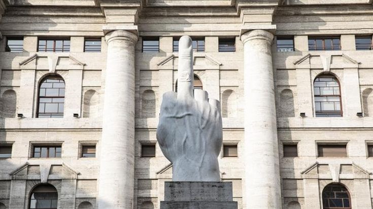 Troppi fondi e veicoli: così il risparmio diventa un labirinto. E i capitali non vanno all'economia