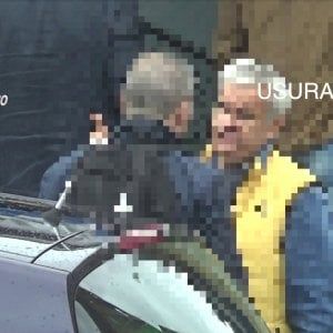 Torino, prestano 57mila euro a un imprenditore e poi gliene estorcono 200mila