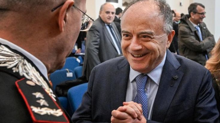 Napoli, scrittori e registi al fianco dei magistrati, contro la separazione delle carriere