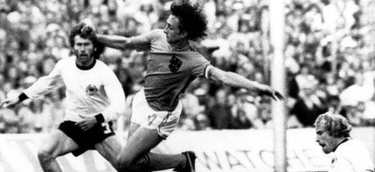 Lo sguardo di Cruyff, il senso della sconfitta: il calcio cambiato per sempre