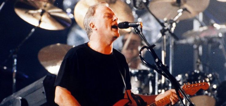 David Gilmour in concerto a Pompei, 45 anni dopo 