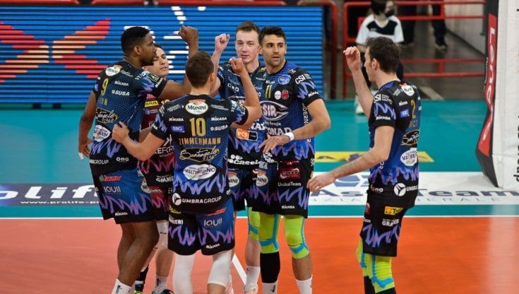 Volley, Superlega: Perugia in finale, Monza battuta ancora. Civitanova avanti su Trento