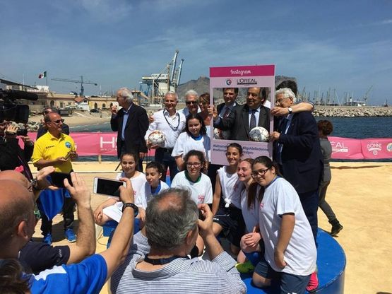 Palermo, il goal delle donne al parco della Salute