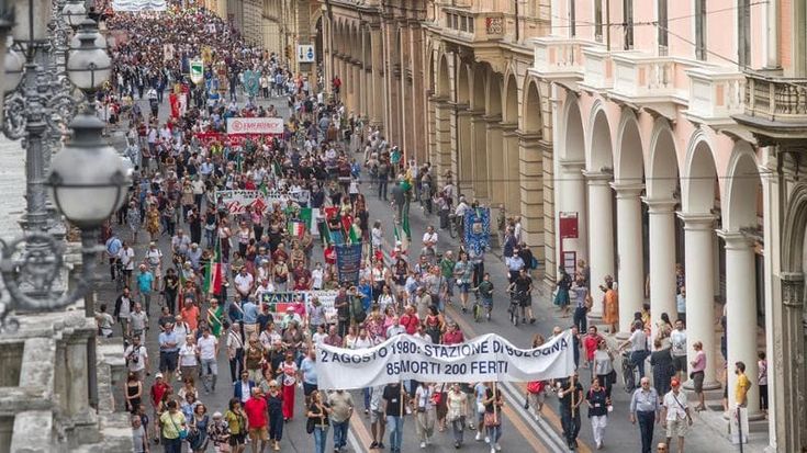 2 Agosto, il manifesto dell’Associazione: “Sappiamo la verità e abbiamo le prove”