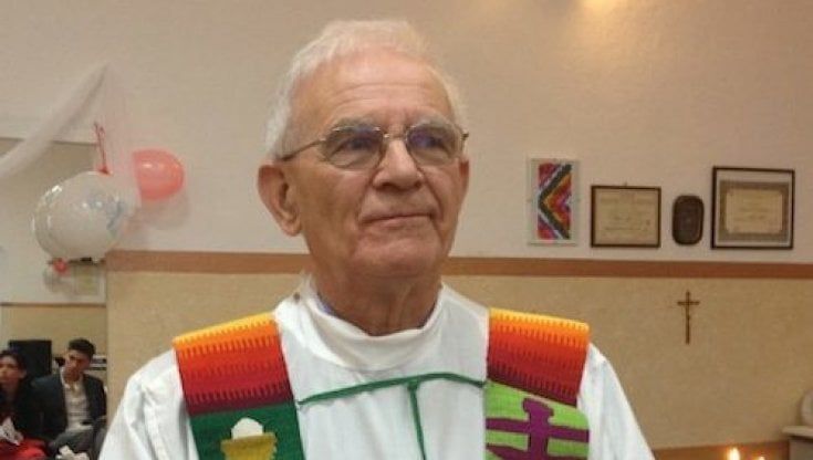 Don Franco Barbero: "Da 44 anni celebro matrimoni tra omosessuali"