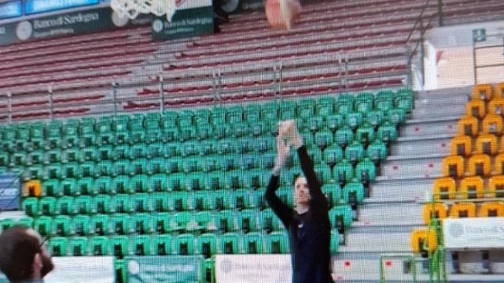 Achille Polonara torna sul parquet a Sassari e posta video dei suoi allenamenti