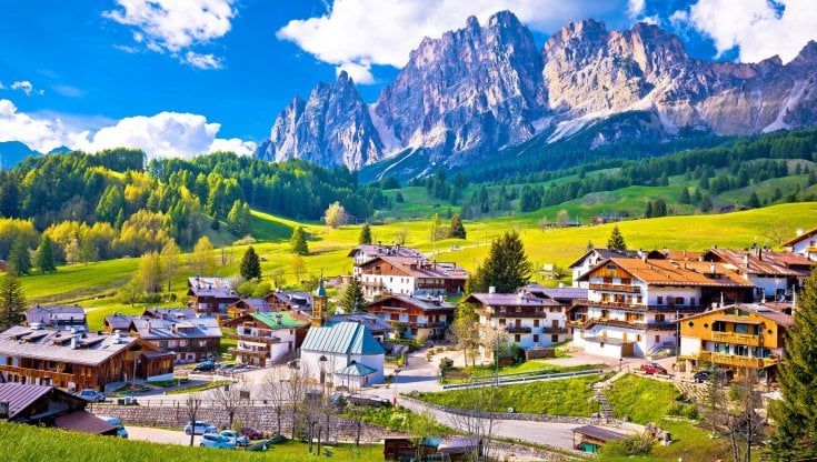 L'estate a tutto gusto di Cortina, regina delle Dolomiti