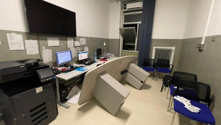 Palermo, violenze al Policlinico: il rettore chiede al manager "misure urgenti"