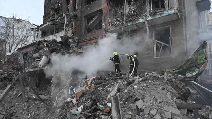 Guerra Ucraina - Russia, tutte le news. Russia: 28 droni ucraini su Mosca, chiusi tre aeroporti