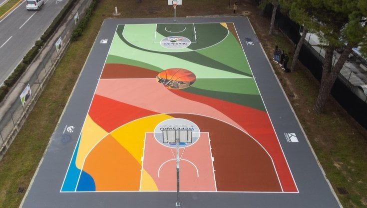 A Pesaro un campo da basket in gomma riciclata