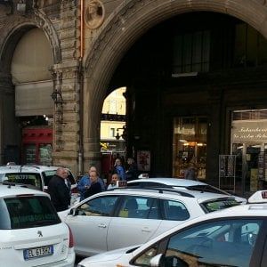 Bologna, in arrivo 36 licenze taxi a 175 mila euro l'una