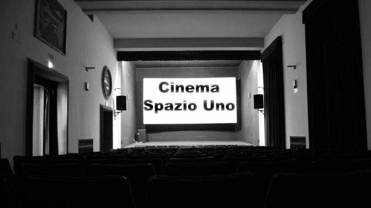 Firenze, addio al vecchio cinema Spazio Uno: smantellata la sala