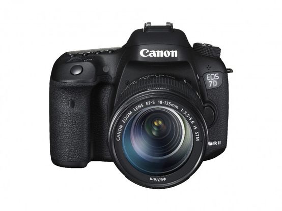 A tutta velocit&agrave;, arriva la nuova Canon 7d mark II
